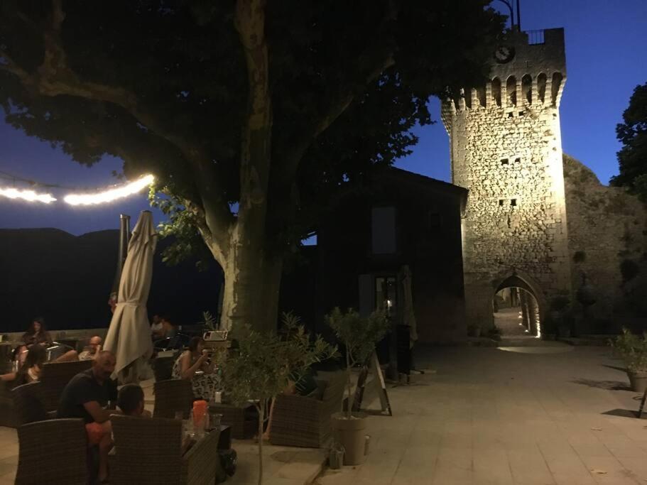 La Vue Est Belle Apartamento Montbrun-les-Bains Exterior foto