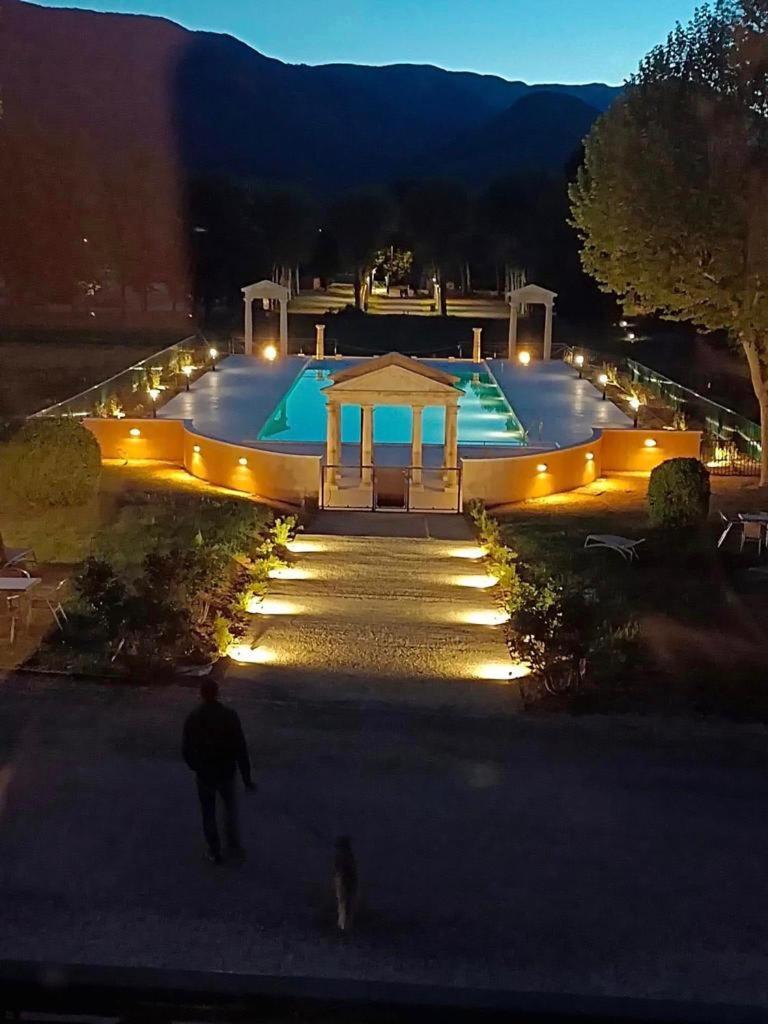 La Vue Est Belle Apartamento Montbrun-les-Bains Exterior foto